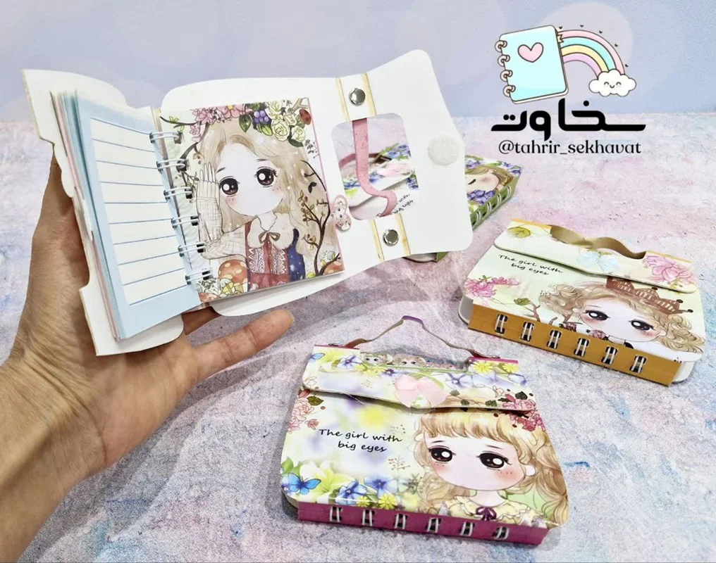 دفترچه فانتزی کیفی طرح انیمه(۲۴عددی)